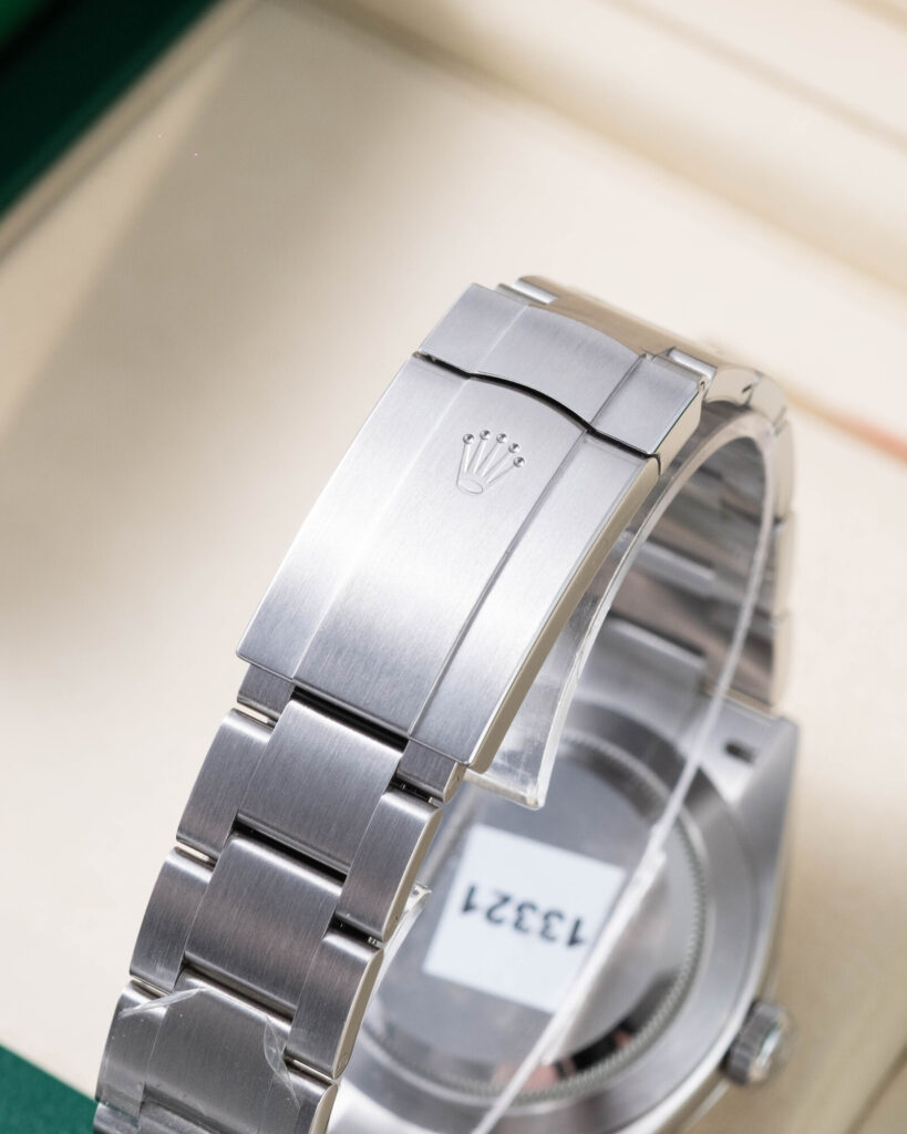 Rolex Oyster Perpetual 134300 2026