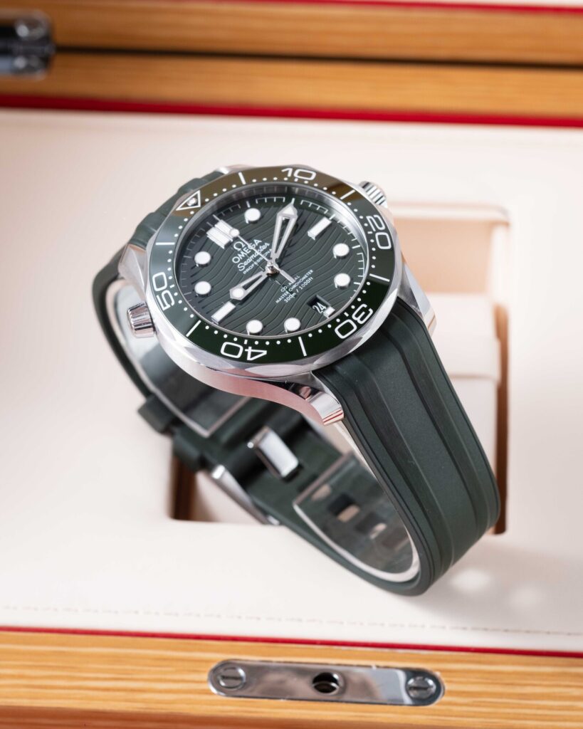 Omega Seamaster 210.32.42.20.10.001 2025