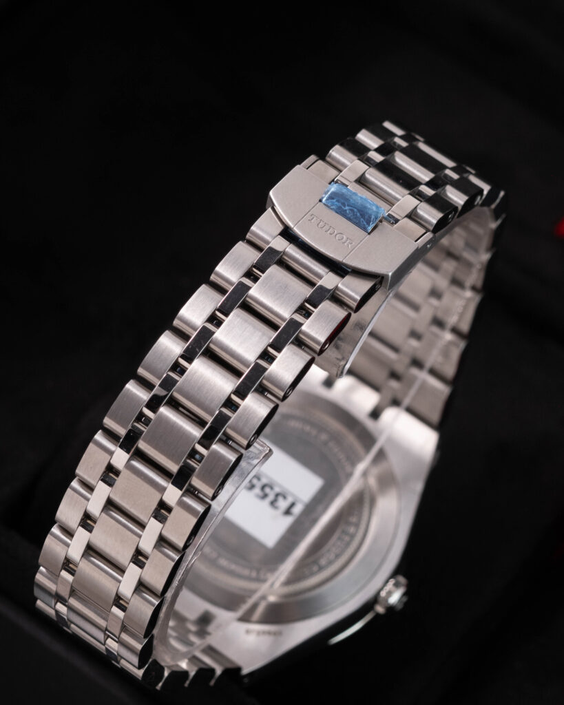Tudor Royal 28500 2026