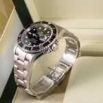 Rolex Submariner 16610 2005
