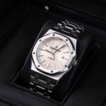 Audemars Piguet Royal Oak 15400ST.OO.1220ST.02 2016