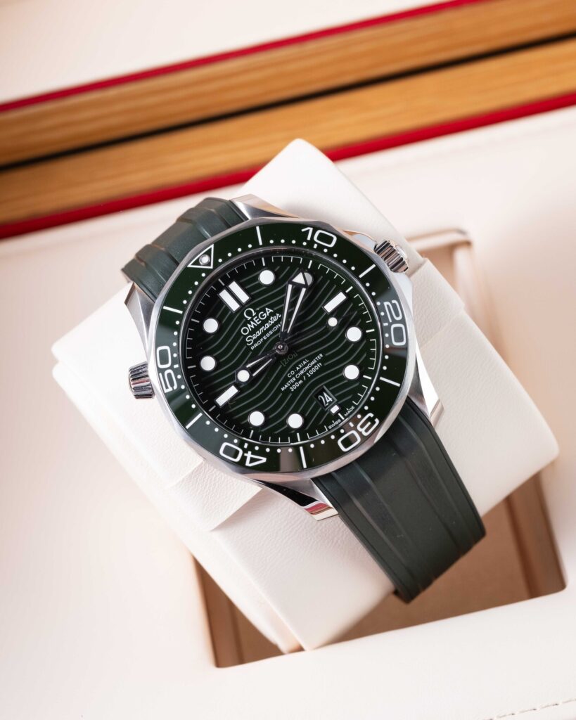 Omega Seamaster 210.32.42.20.10.001 2025