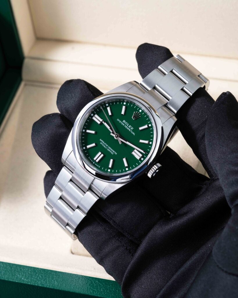 Rolex Oyster Perpetual 134300 2025
