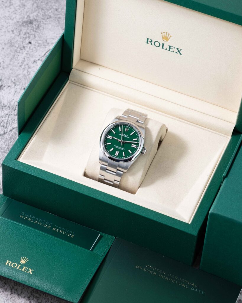 Rolex Oyster Perpetual 134300 2025