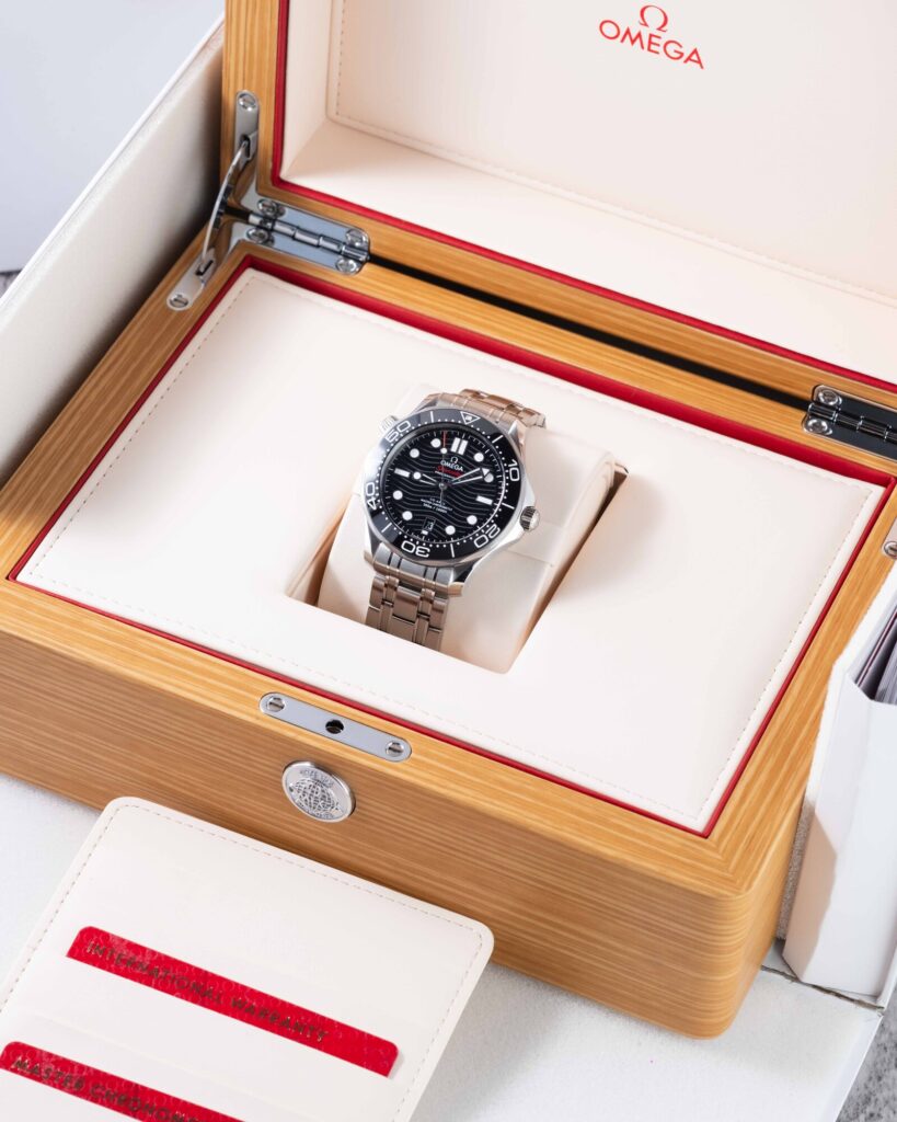 Omega Seamaster 300M 210.30.42.20.01.001 2026