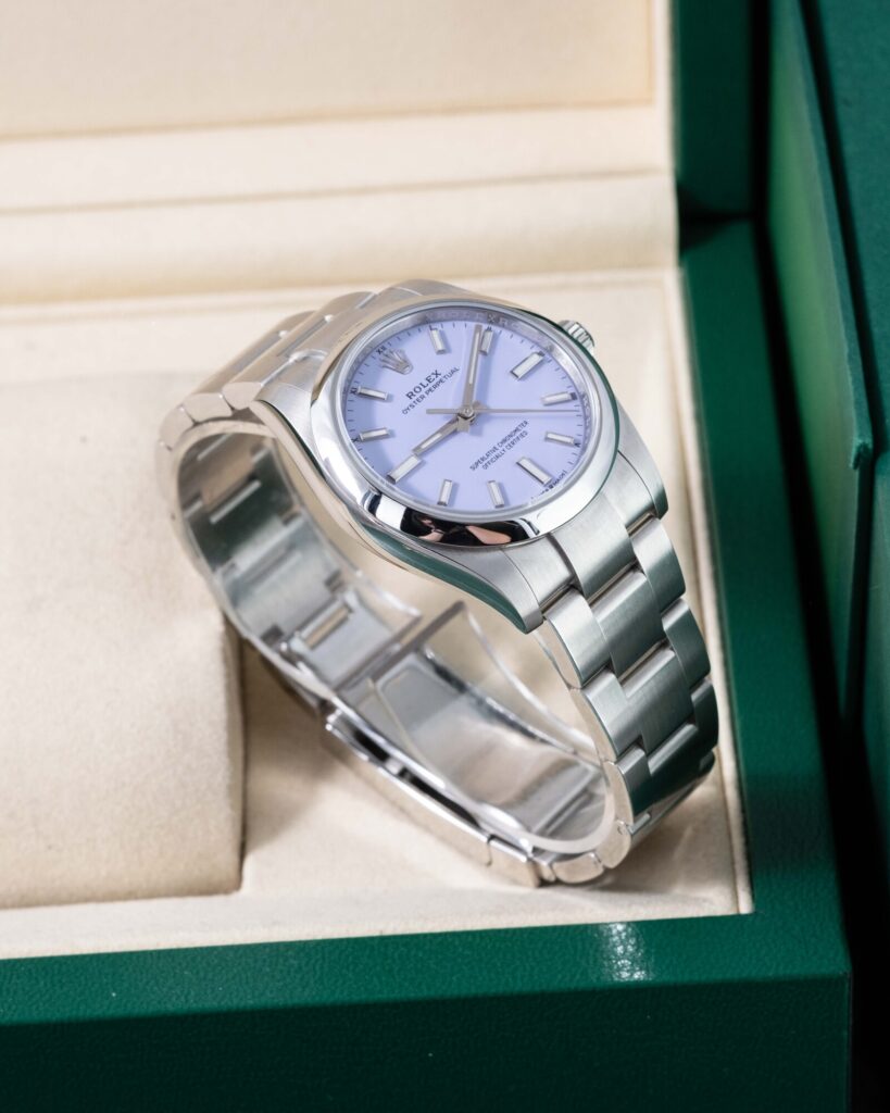Rolex Oyster Perpetual 124200 2025