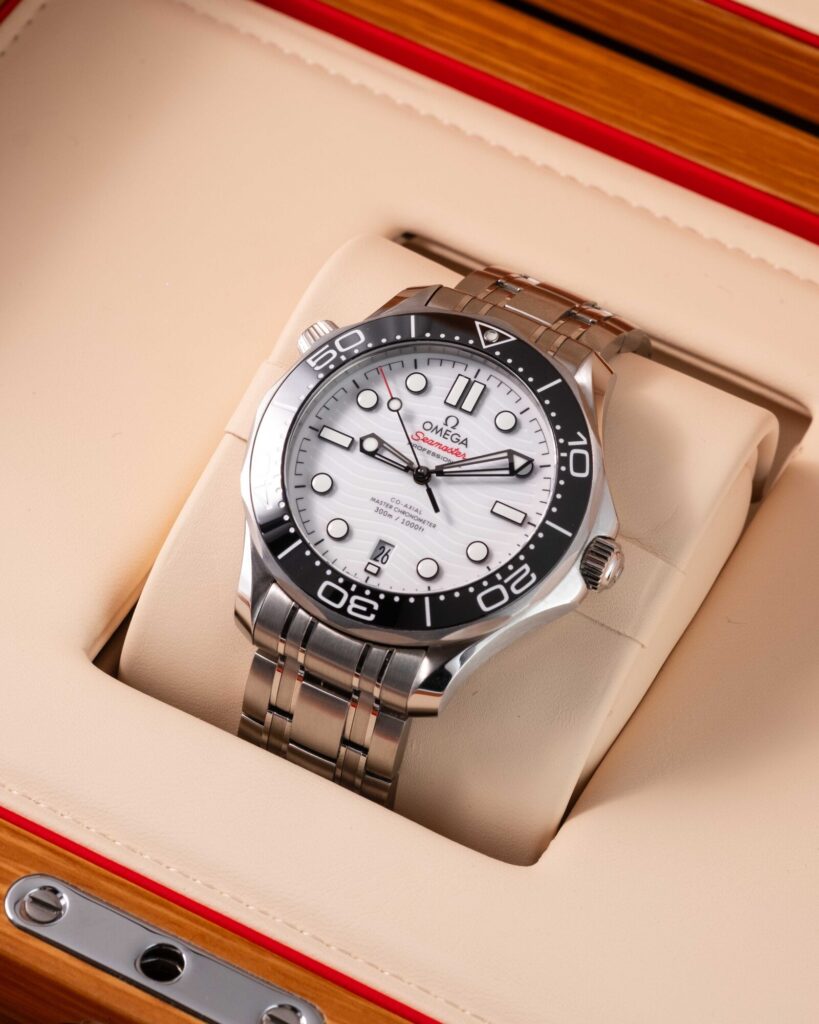 Omega Seamaster Diver 300M  210.30.42.20.04.001 2022