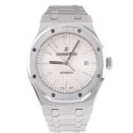 Audemars Piguet Royal Oak 15400ST.OO.1220ST.02 2016