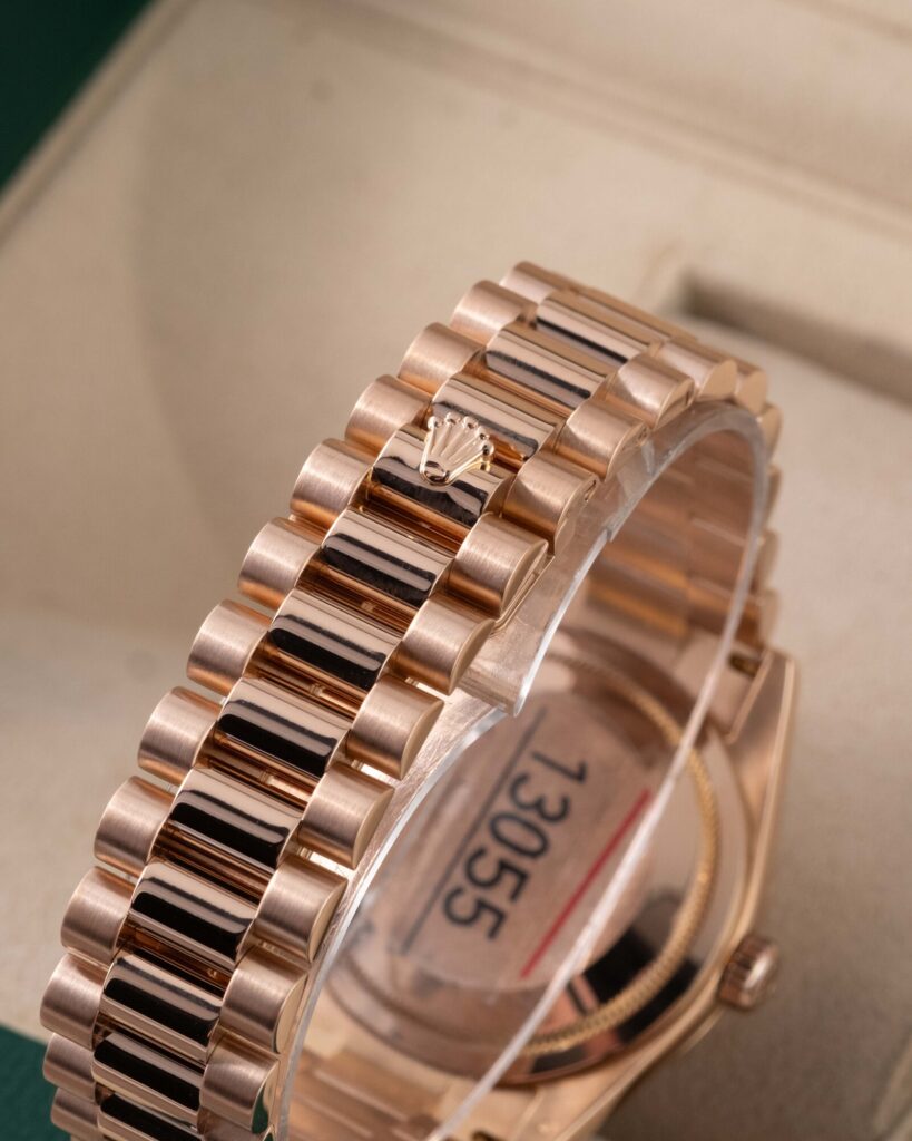 Rolex Day-Date 118205 2002