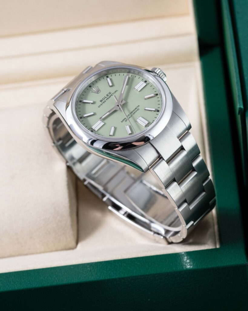 Rolex Oyster Perpetual 134300 2026
