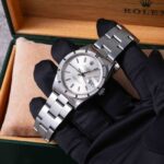 Rolex Oyster Perpetual Date 15210 2006