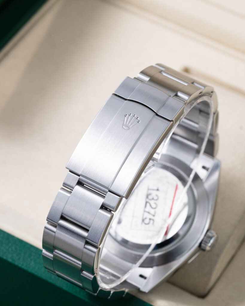 Rolex Oyster Perpetual 134300 2025
