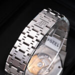 Audemars Piguet Royal Oak 15400ST.OO.1220ST.02 2016