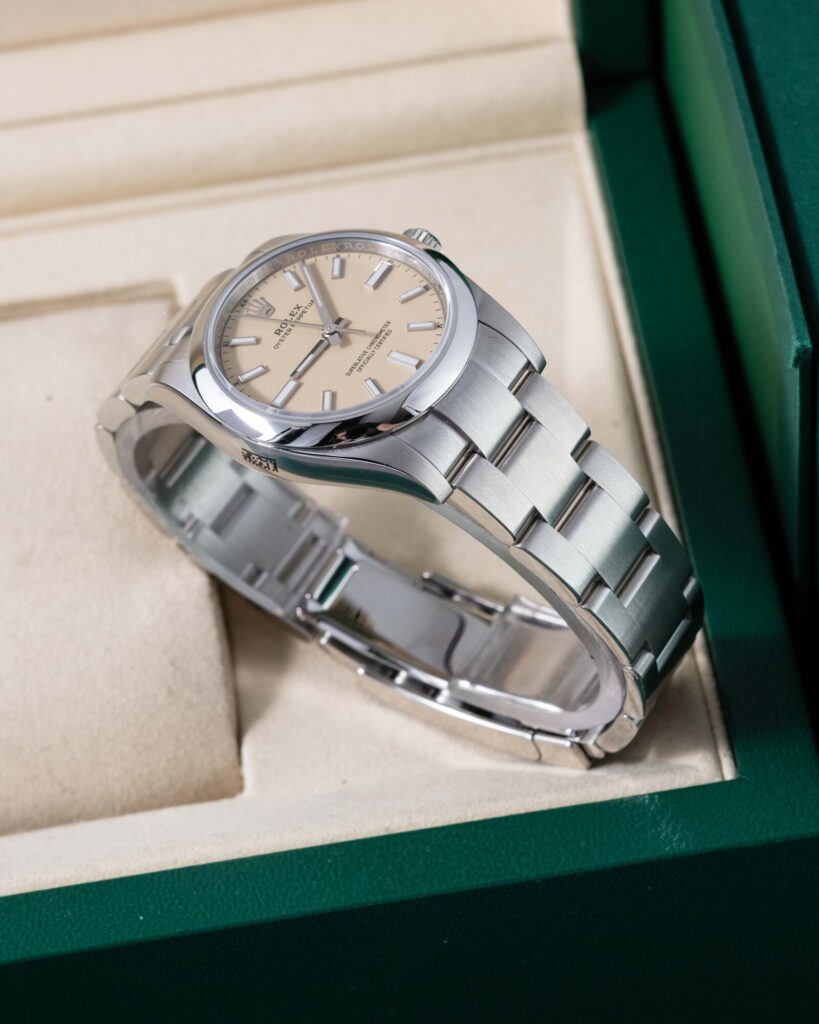 Rolex Oyster Perpetual 124200 2026