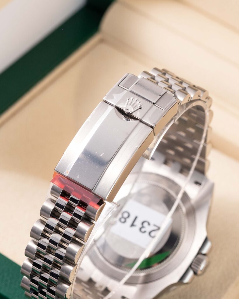 Rolex GMT-Master II 126710BLRO 2018