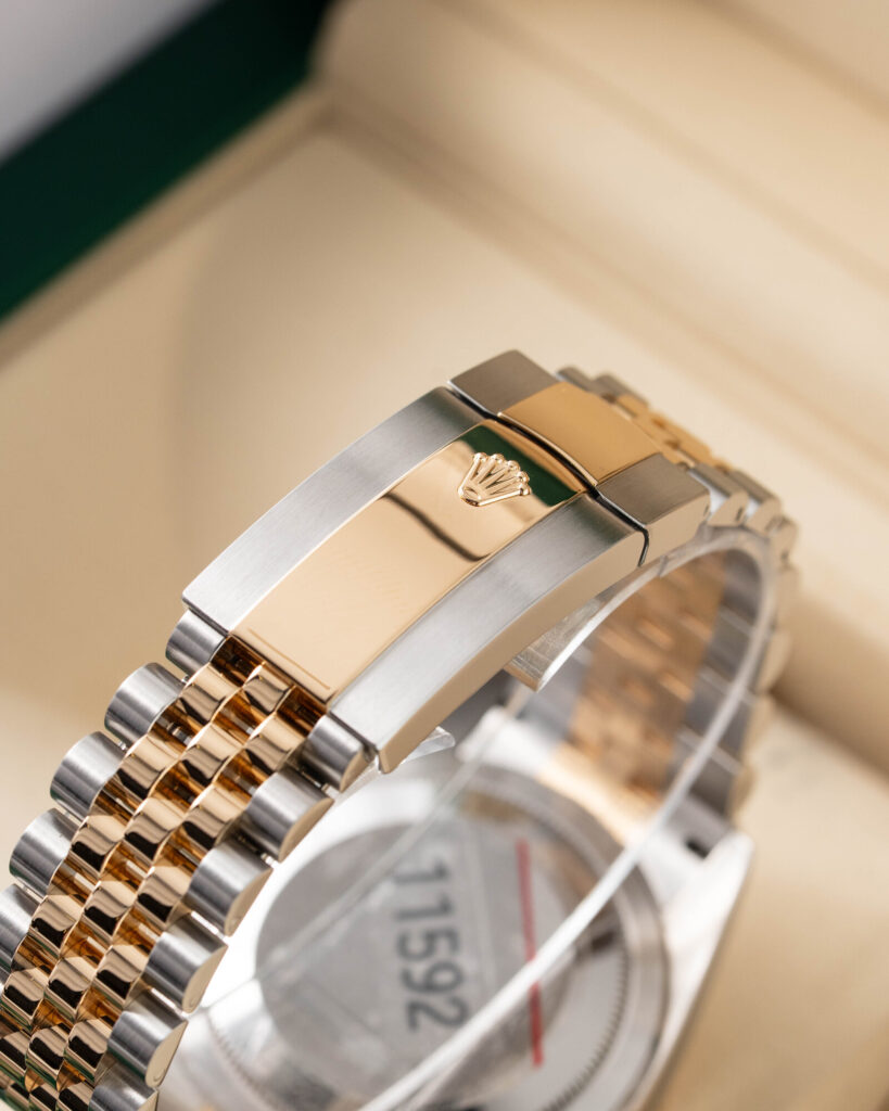 Rolex Sky-Dweller 336933 2024