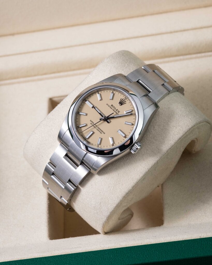 Rolex Oyster Perpetual 124200 2026