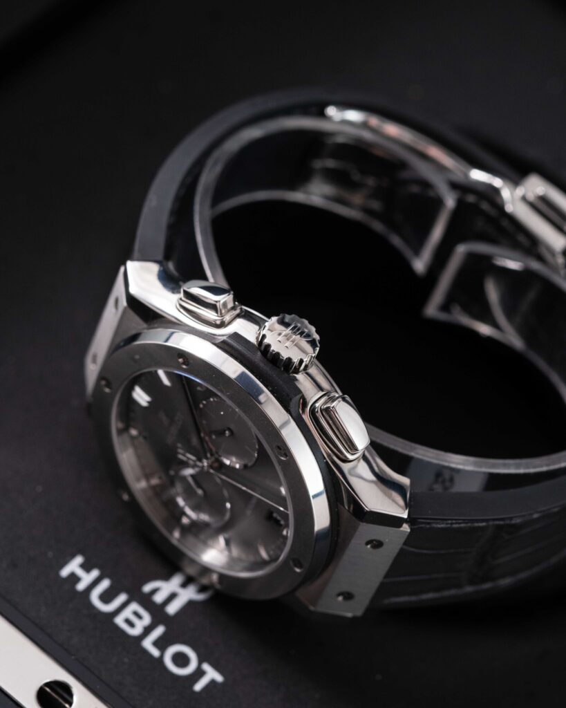 Hublot Classic Fusion Chronograph 541.NX.7070.LR 2022