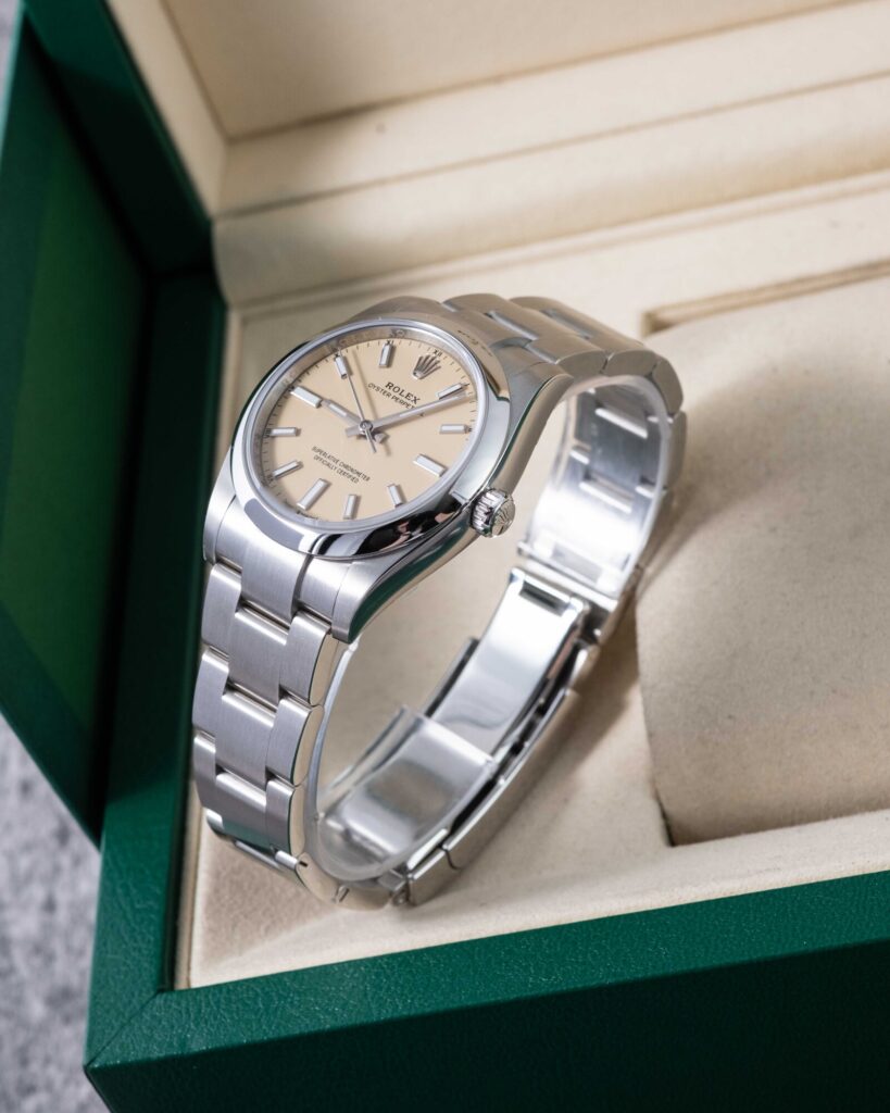 Rolex Oyster Perpetual 124200 2026