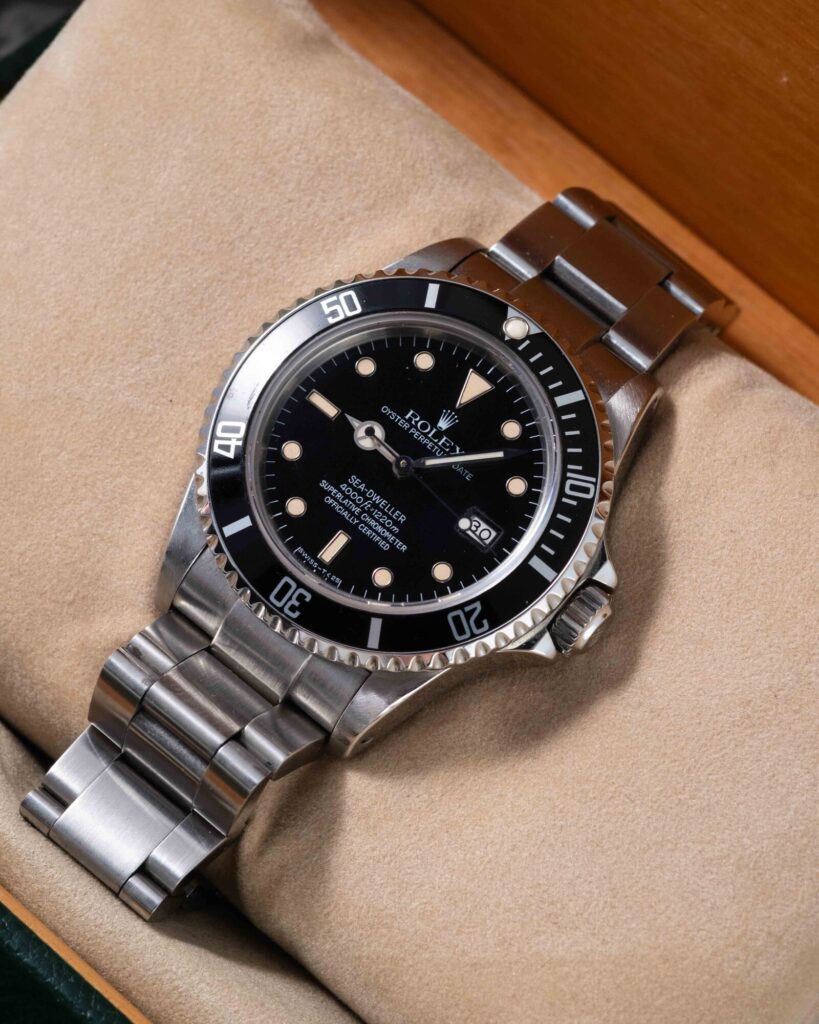 Rolex Sea-Dweller 16660