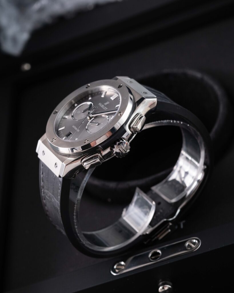 Hublot Classic Fusion Chronograph 541.NX.7070.LR 2022