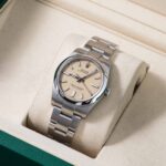Rolex Oyster Perpetual 124200 2026