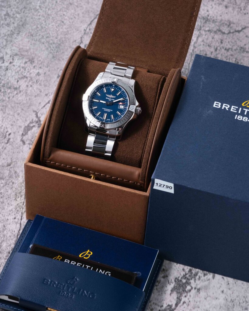 Breitling Avenger A17318101C1A1 2019