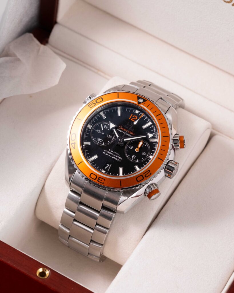Omega Seamaster Planet Ocean 232.30.44.22.01.001 2018