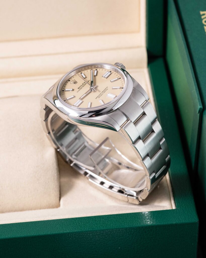 Rolex Oyster Perpetual 134300 2026