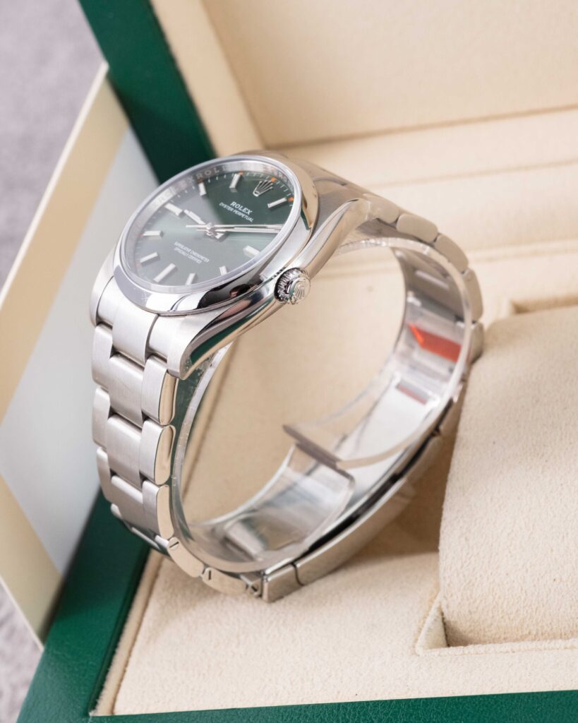Rolex Oyster Perpetual 114200 2019