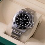 Rolex Submariner 124060 2022