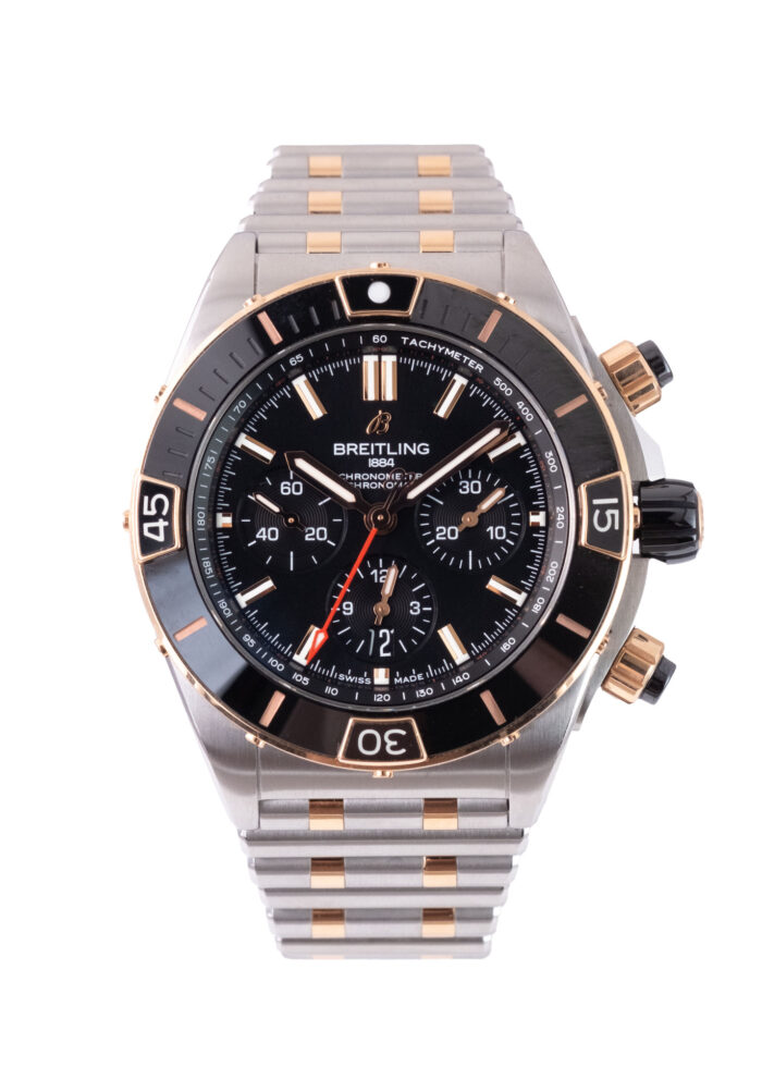 Breitling Super Chronomat UB0136