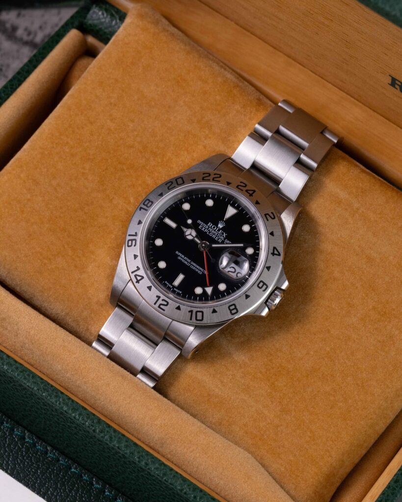 Rolex Explorer II 16570 2001