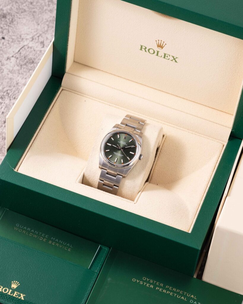 Rolex Oyster Perpetual 114200 2019