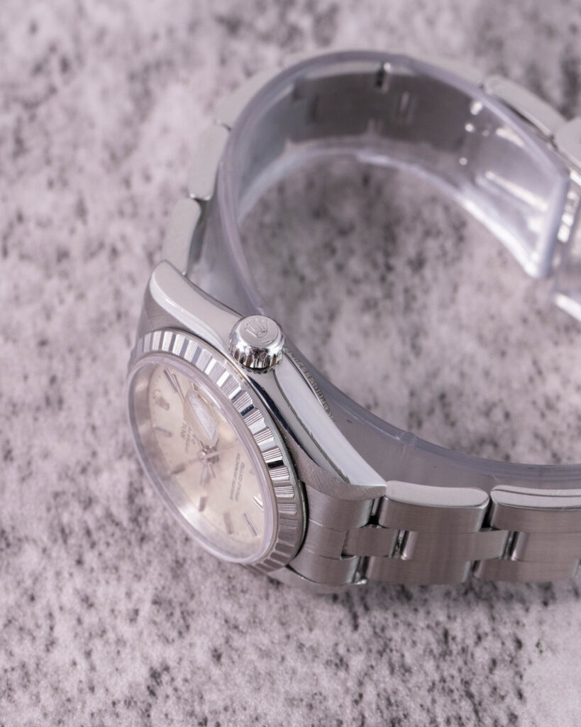 Rolex Oyster Perpetual Date 79240 2001