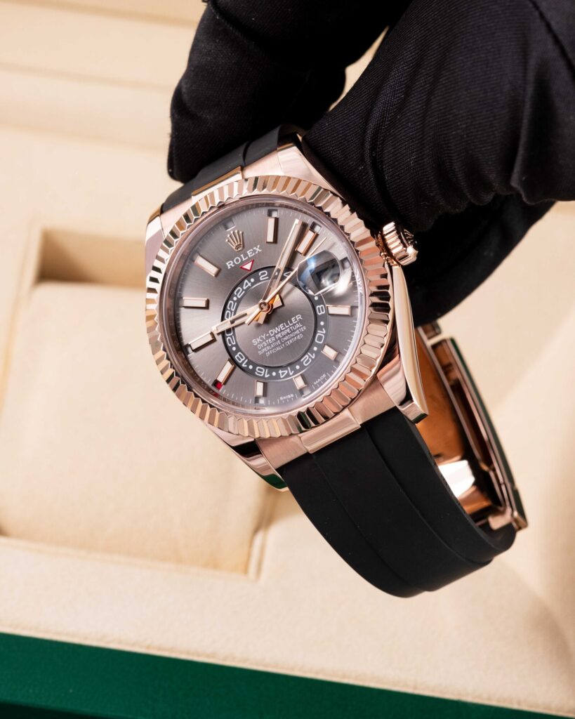 Rolex Sky-Dweller 326235