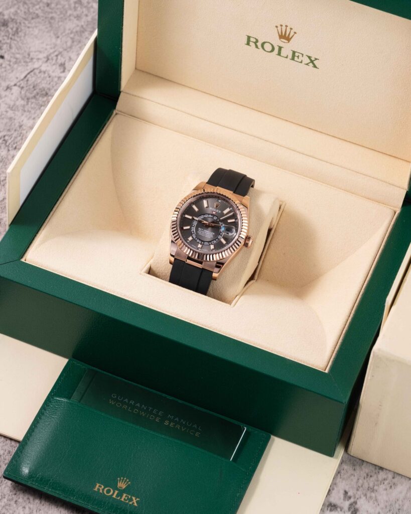 Rolex Sky-Dweller 326235