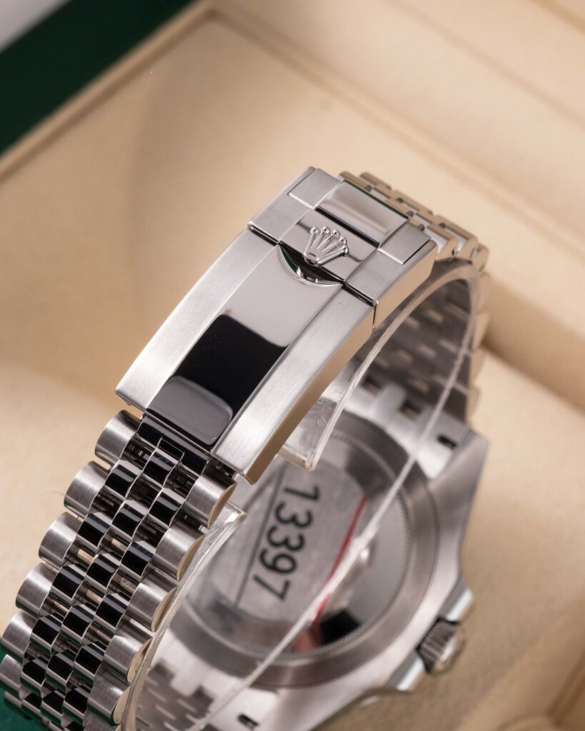 Rolex GMT-Master II 126710BLNR 2023