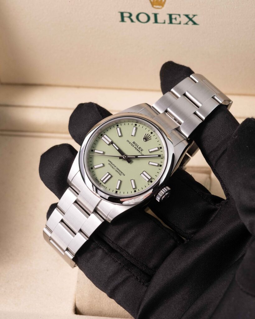Rolex Oyster Perpetual 134300 2026