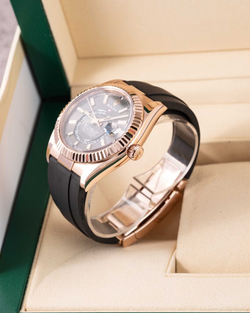 Rolex Sky-Dweller 326235