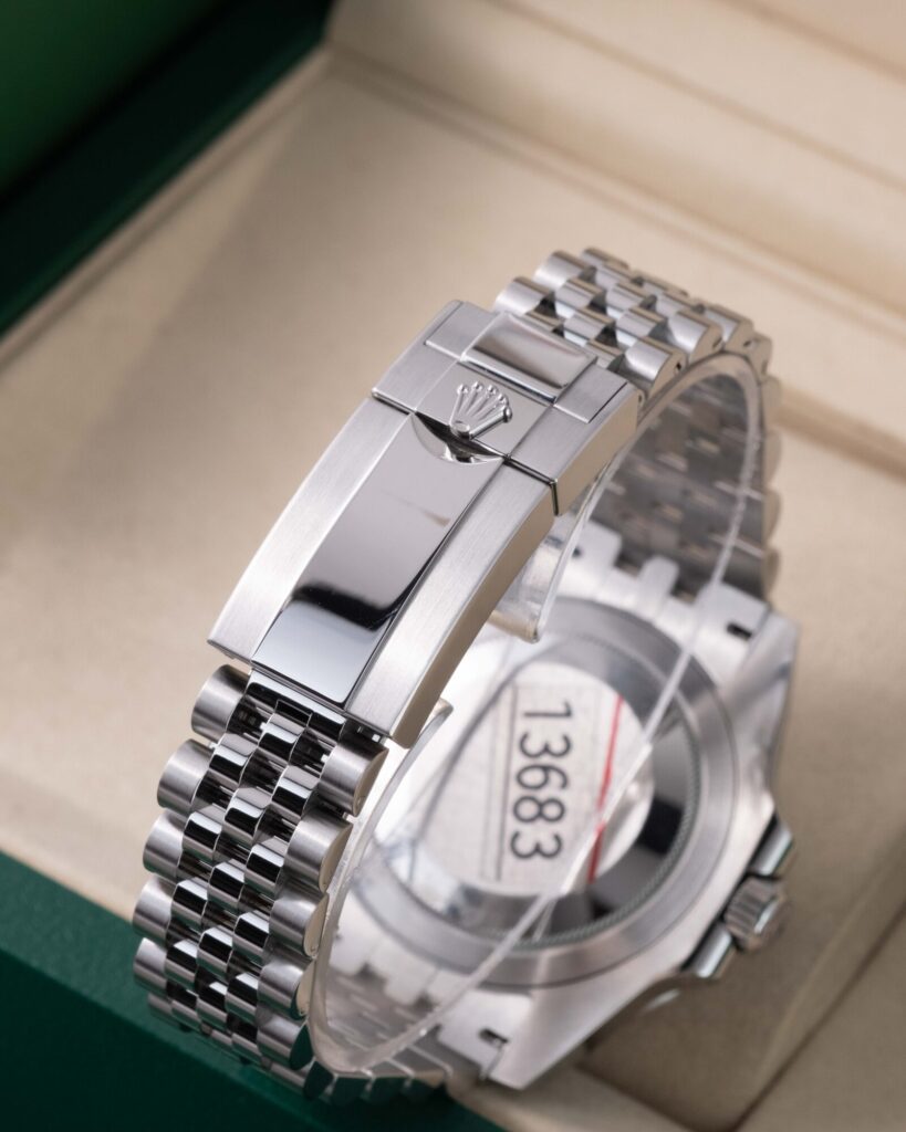 Rolex GMT-Master II 126710GRNR 2025