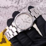 Omega Geneve 1061 1977