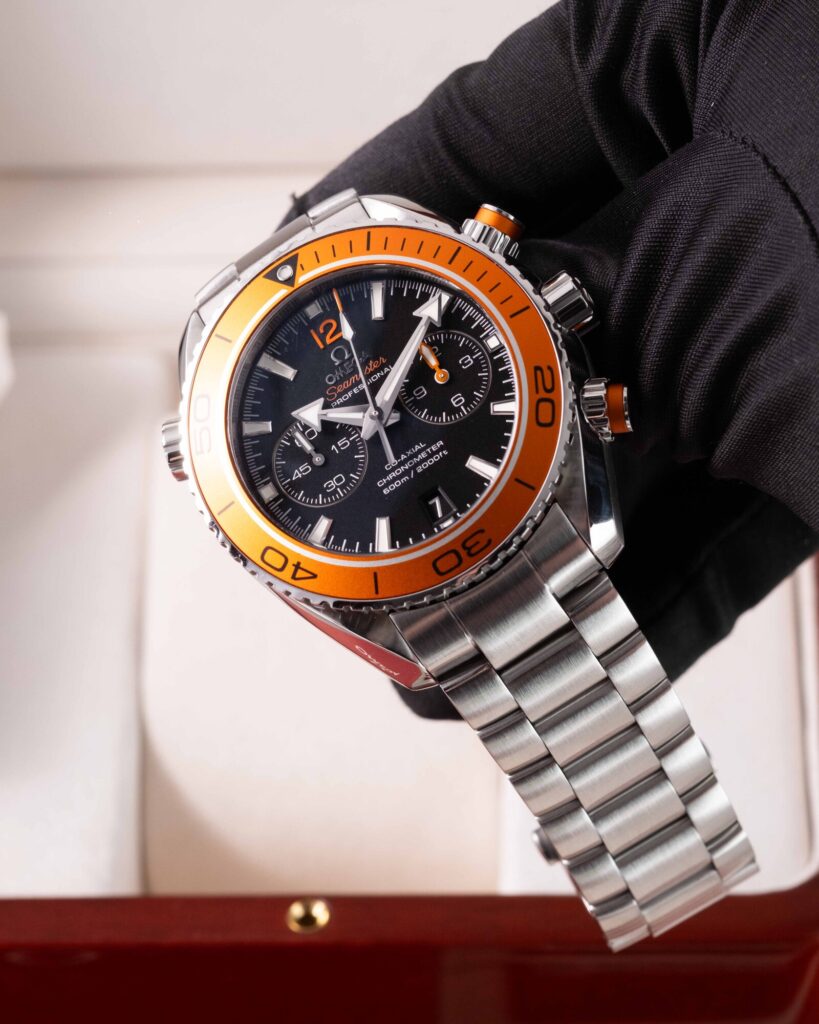 Omega Seamaster Planet Ocean 232.30.44.22.01.001 2018