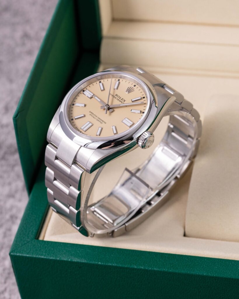 Rolex Oyster Perpetual 134300 2026