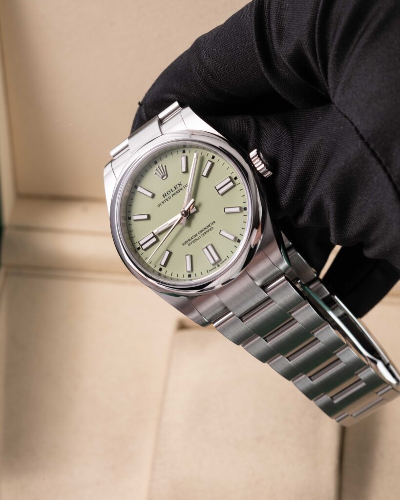 Rolex Oyster Perpetual 134300 2026