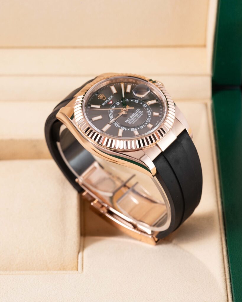 Rolex Sky-Dweller 326235