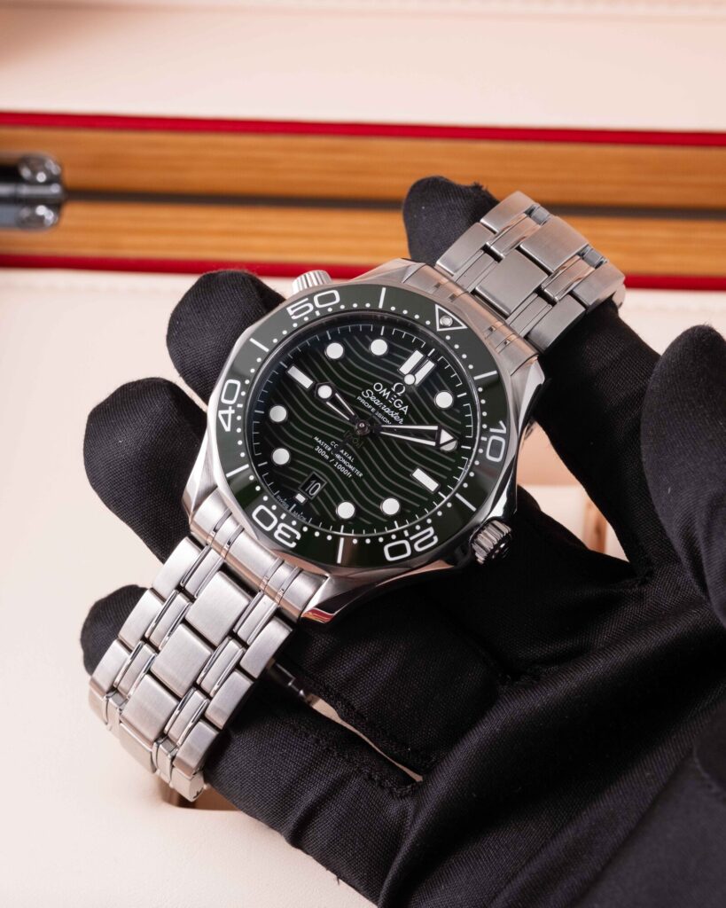 Omega Seamaster Professional 210.30.42.20.10.001 2026
