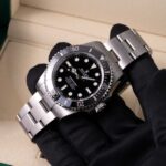 Rolex Submariner 124060 2022