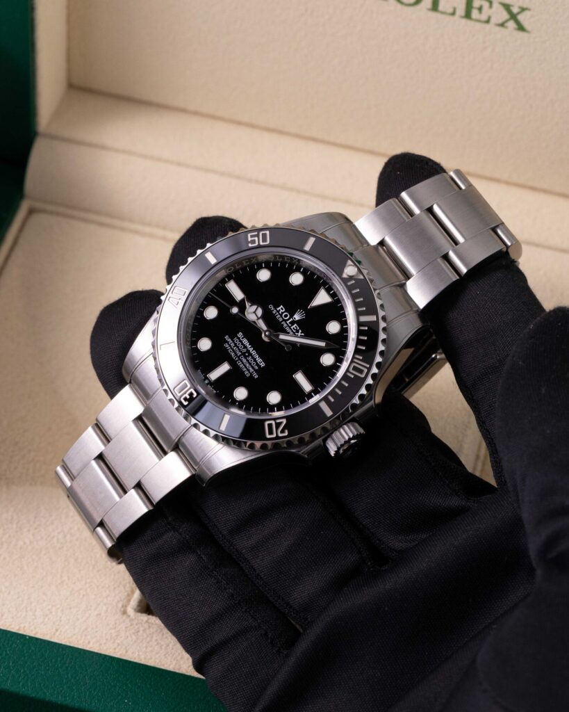 Rolex Submariner 124060 2022