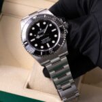 Rolex Submariner 124060 2022